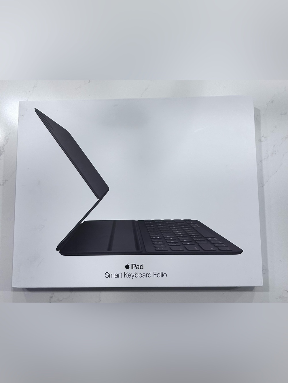 NEW, Apple Smart Keyboard Folio - Black
